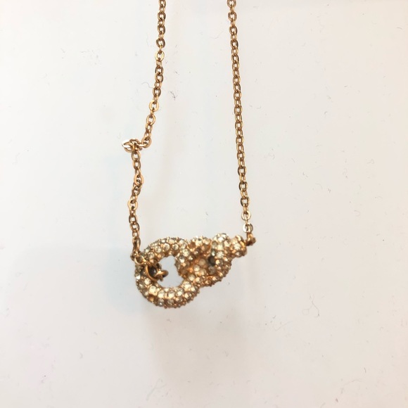 Swarovski Gold Knot necklace - Picture 4 of 5